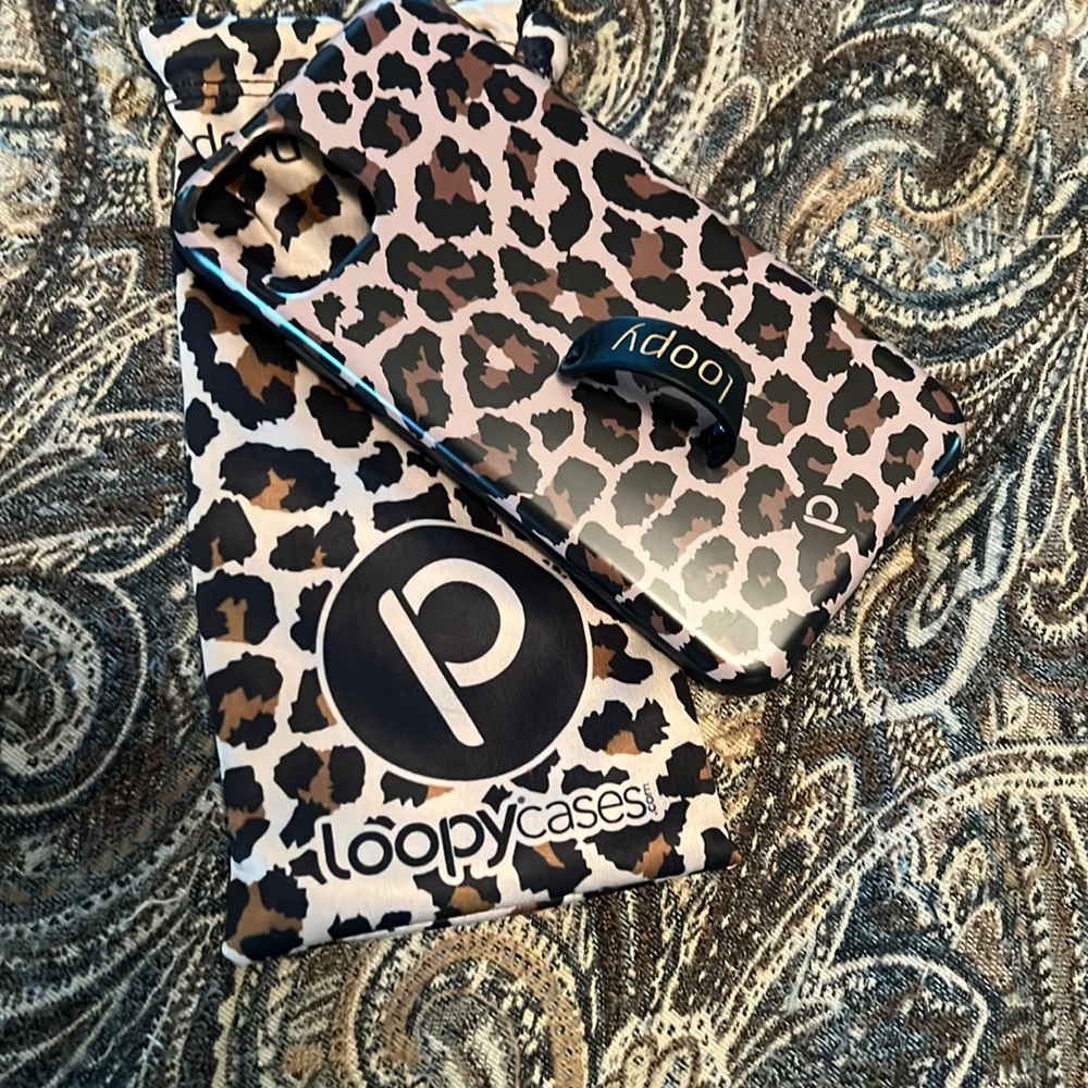 11 Pro Max Loopy Case